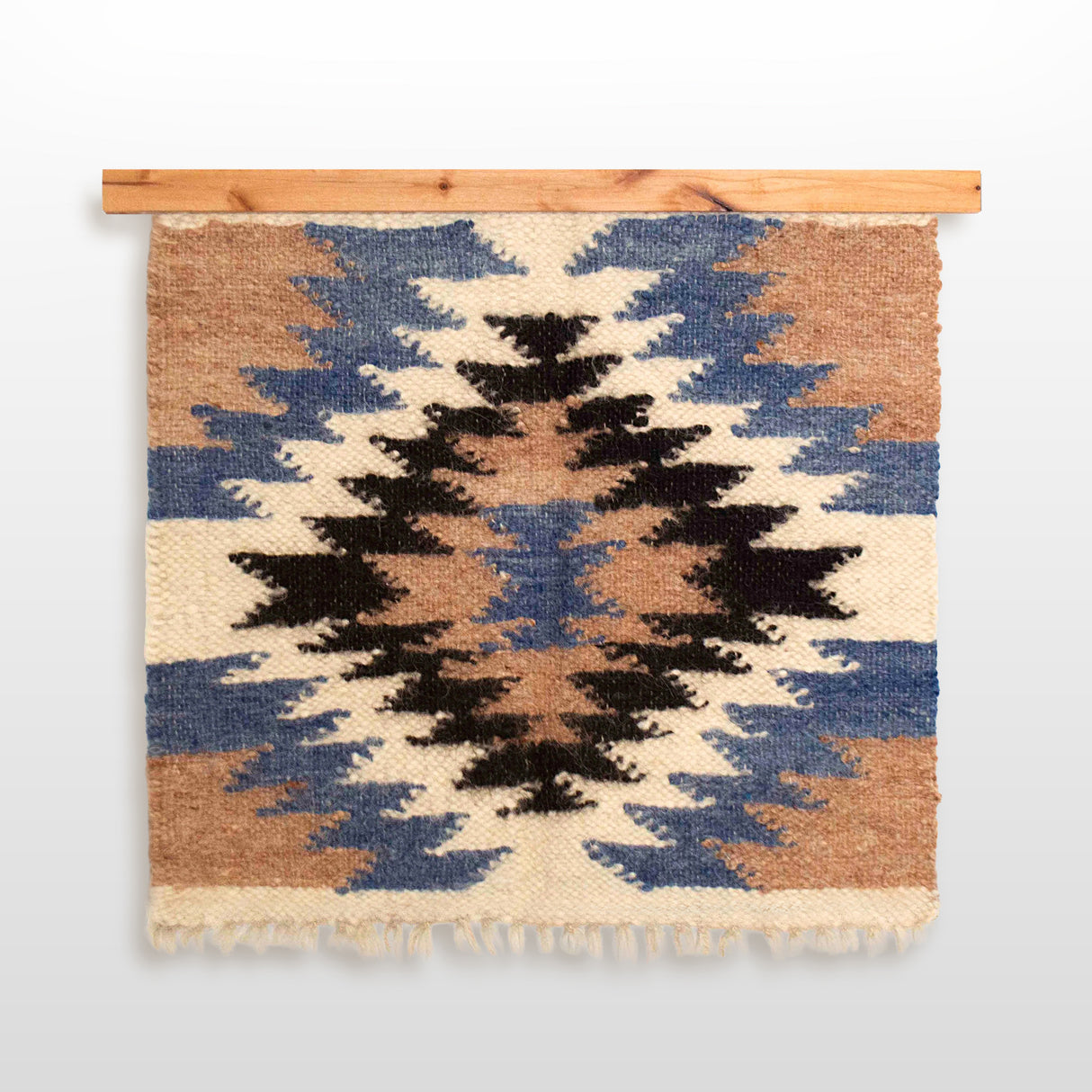 Eco-Friendly Hemlock Wood Rug Quilt Hanger Wall Hanging Knobless