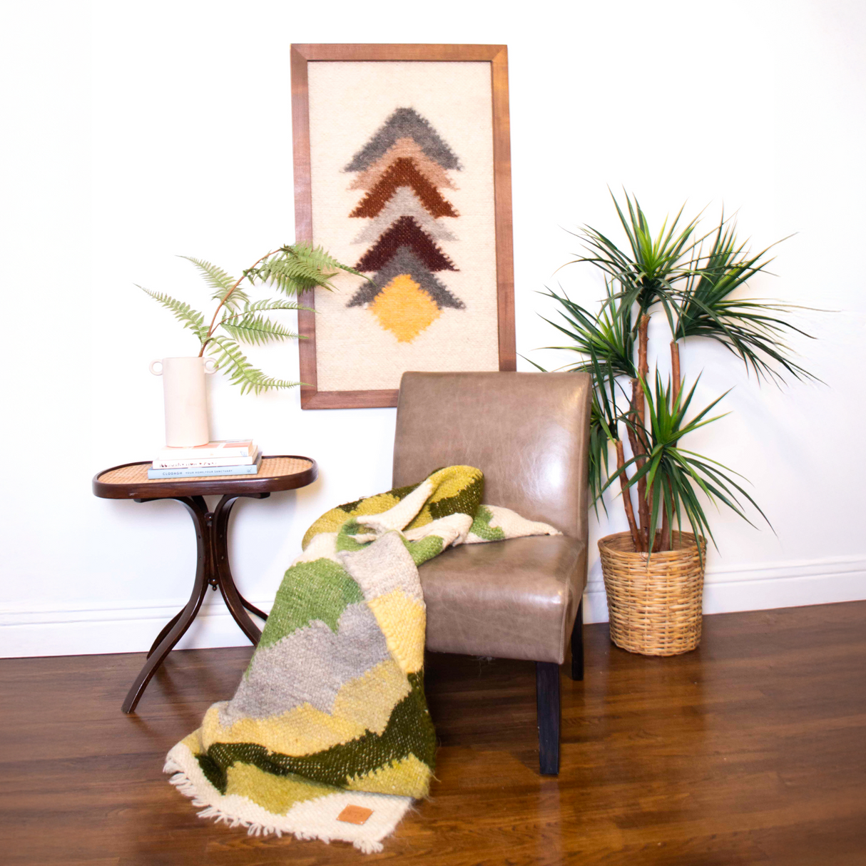 Sontse (Sun) Wool Statement Throw / Baby Blanket