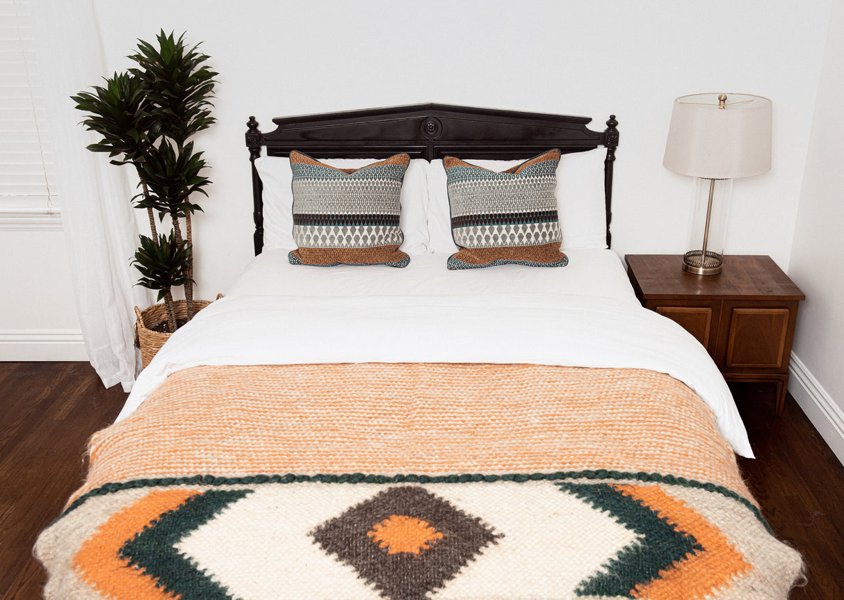 Handmade Organic Natural 100% Sheep Wool Woven Statement Blanket Bed Covering Bedspread Duvet