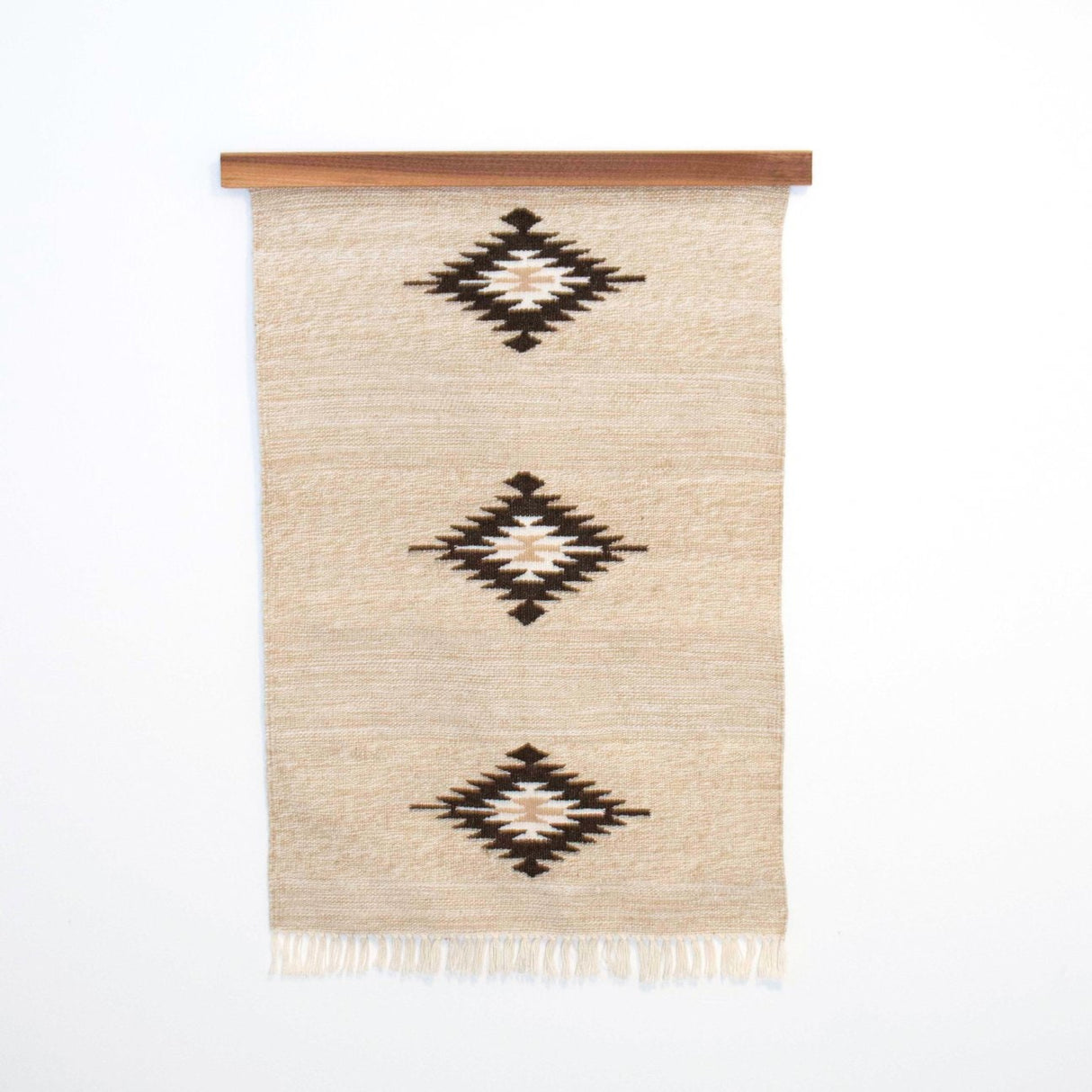 Eco-Friendly Walnut Wood Rug Quilt Hanger Wall Hanging Frame