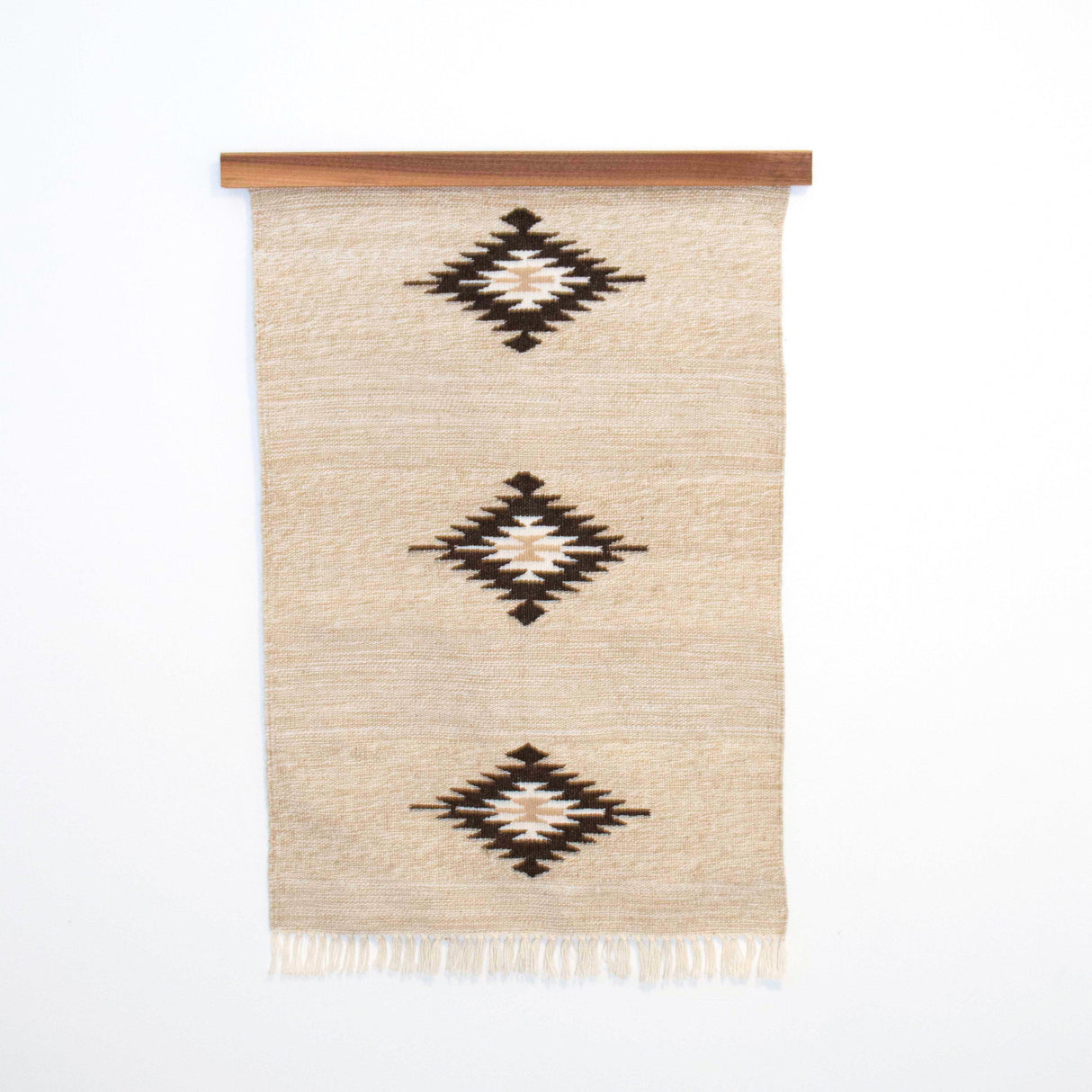 Eco-Friendly Hemlock Wood Rug Quilt Hanger Wall Hanging Knobless