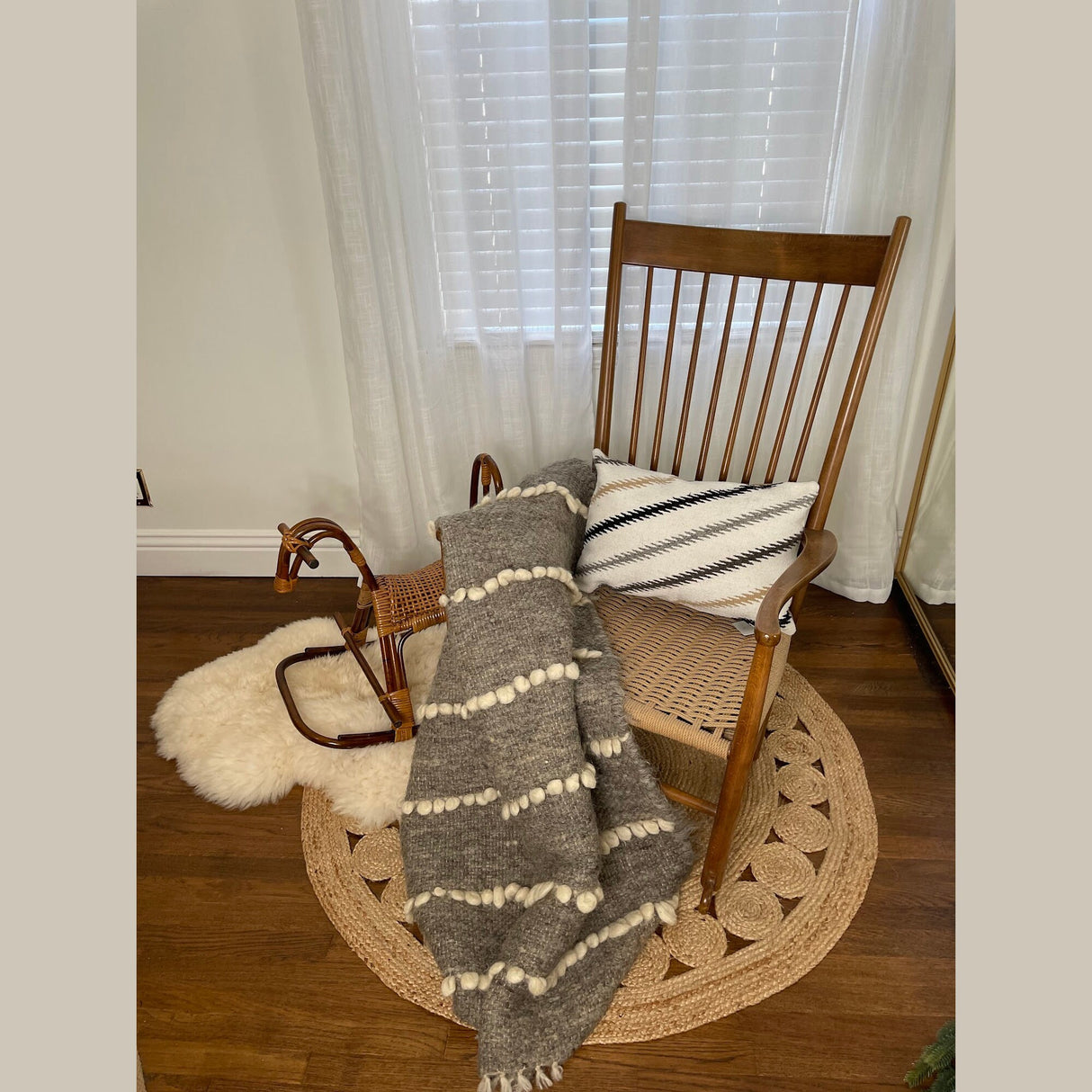 Handwoven Promin (Beam) Wool Pillow