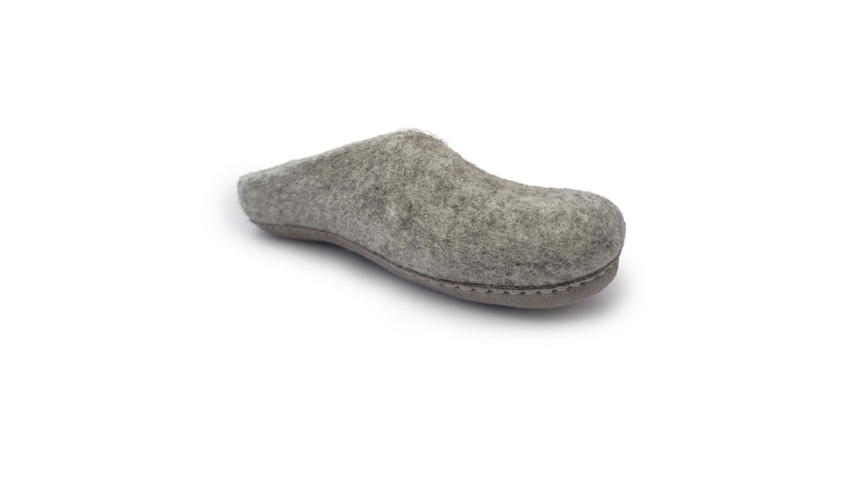 A single Rainbow-Bright Love Ewe Hand-Felted Organic Wool Slipper for women, closed-toe and gray, displayed on a white background—crafted for comfort, style, and ethical quality.
