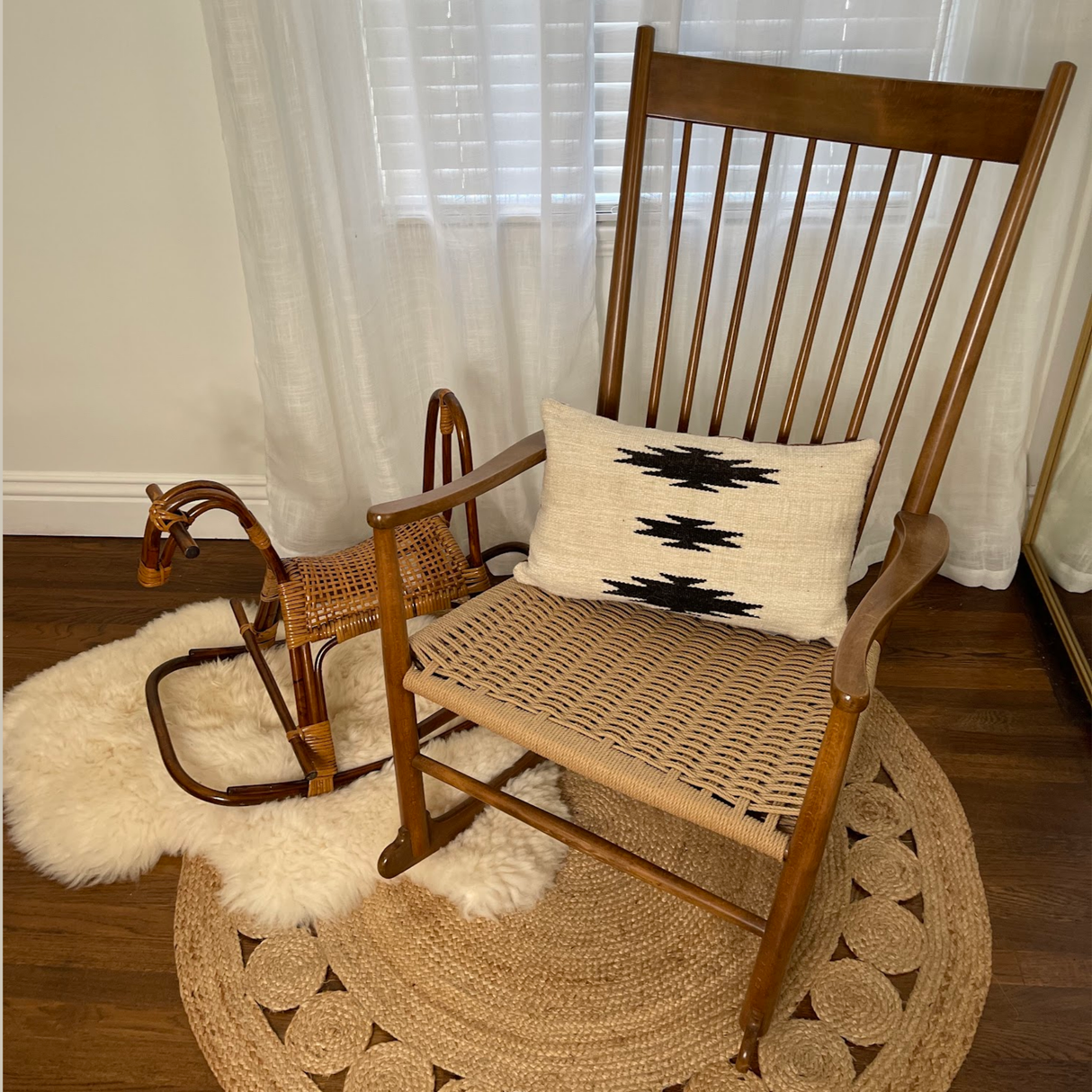 Handwoven Chysto (Pure) Hand-woven Wool & Vegan Leather Throw / Lumbar Pillow