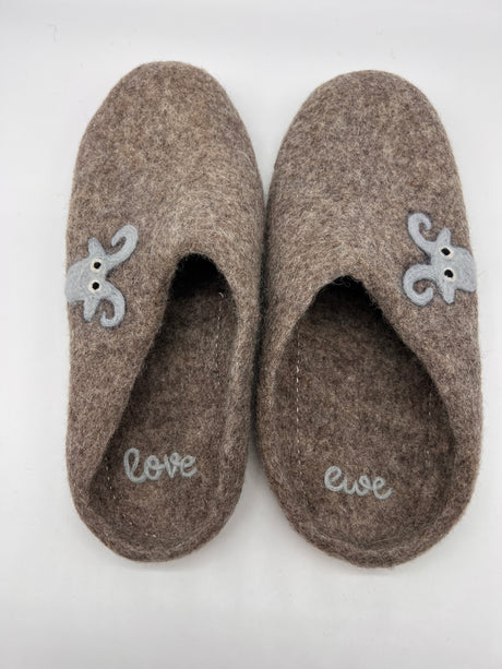 Love Ewe Hand-Felted Organic Wool Slippers for Men (Blu)