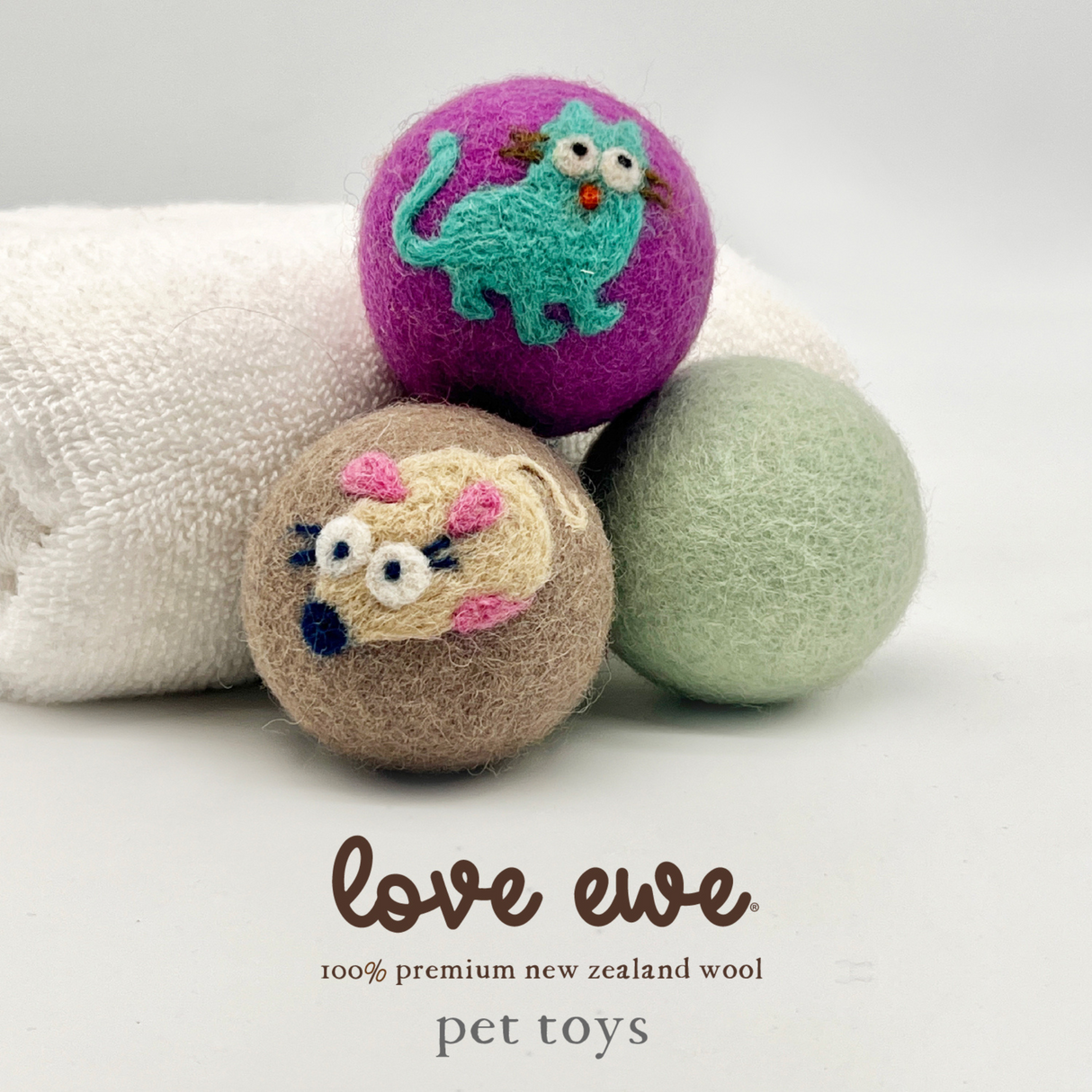 Love Ewe Handmade Felt Pet Toys for Cats, Kittens, Dogs, Small Pets: Planet Friendly, Natural Dye, Pack of 3, Cat / Mouse, Bird / Fish, Duck / Bunny, Butterfly / Dragonfly or Bee / Flower