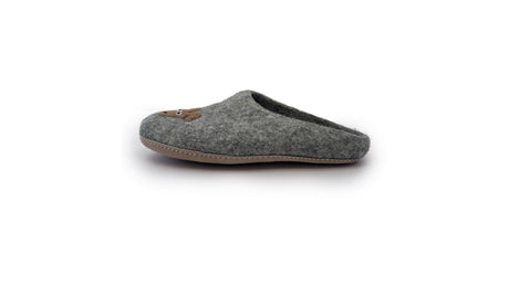 Love Ewe Hand-Felted Organic Wool Slippers for Men (Beau-G): Gray, handmade slippers with a brown bear face on the upper, crafted in Nepal under fair trade from organic wool. Shown on a white background.