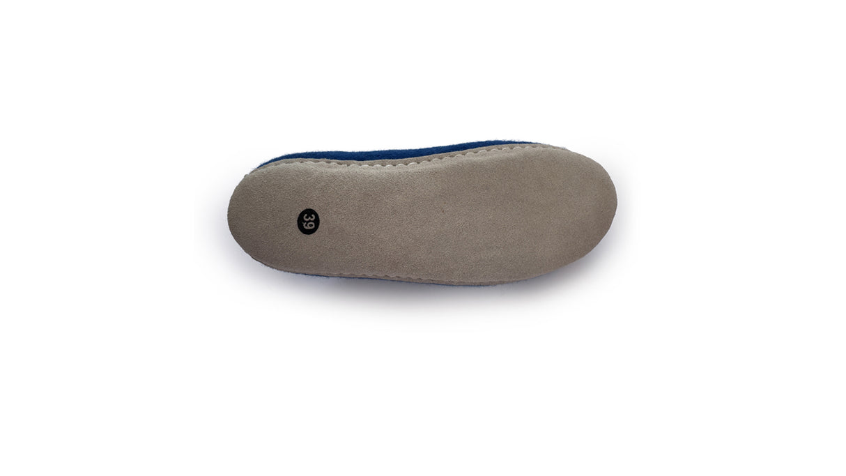Gray suede sole with a small black "39" size label near the heel on a white background—designed for Love Ewe Hand-Felted Organic Wool Slippers for Women (Blu-BL), crafted with organic New Zealand wool.