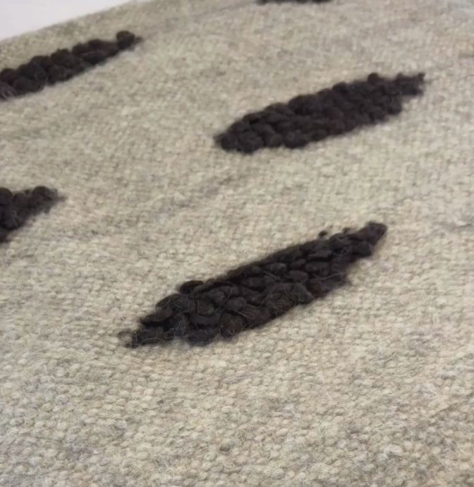 Khmara (Cloud) Wool Statement Bed Blanket