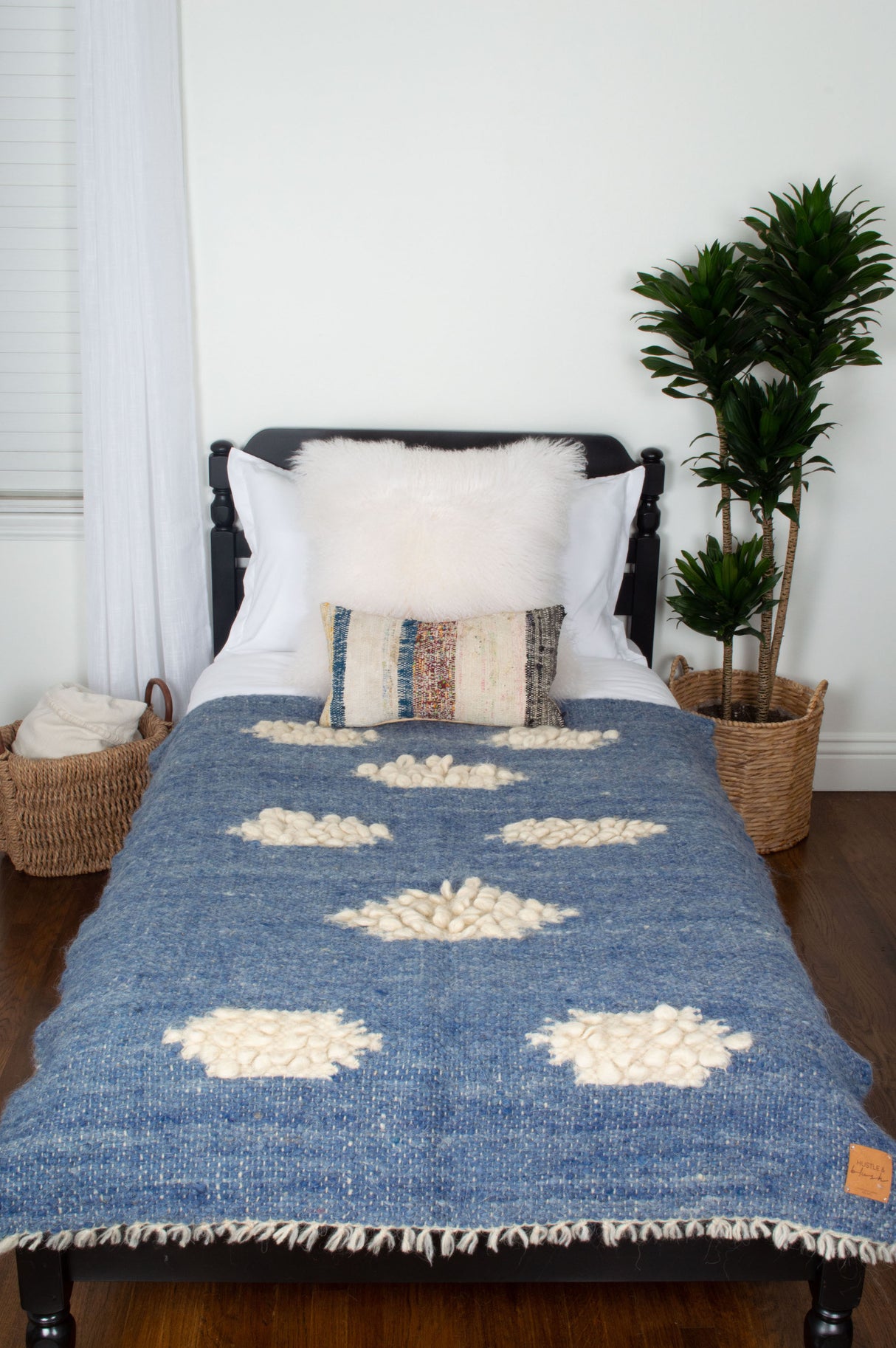 Khmara (Cloud) Wool Statement Throw / Baby Blanket