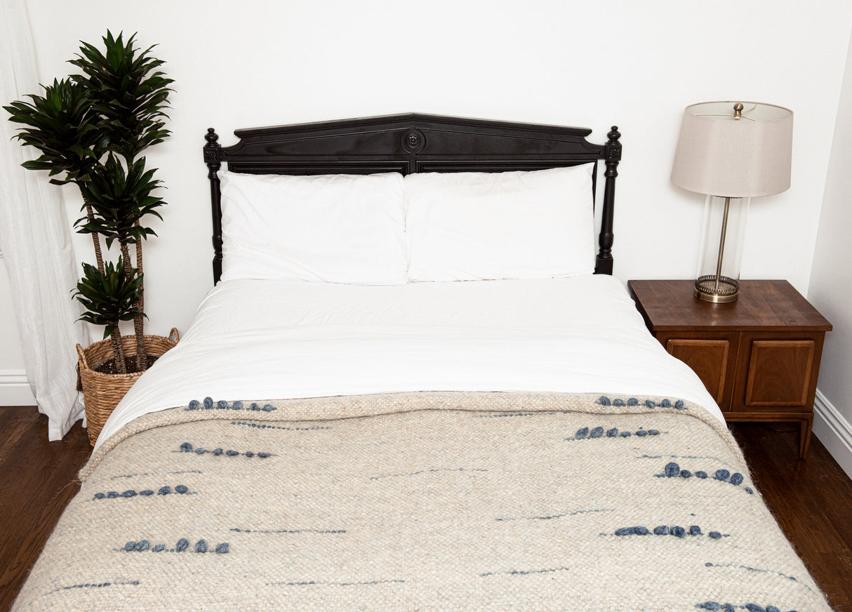 Horoshy (Kind) Wool Statement Bed Blanket